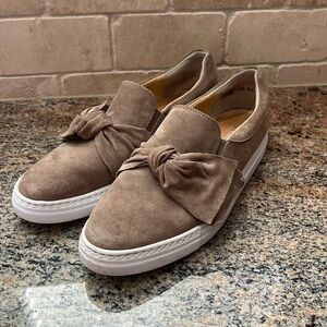 Paul Green Suede Bow Slides - Size 6.5